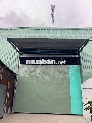 Cho thuê kho 200m2 mặt tiền đường Cách mạng tháng 8, Tp Thuận An