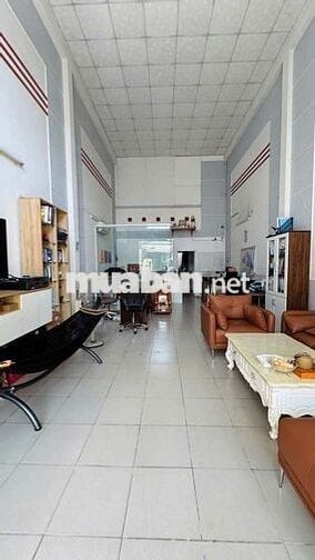 NHÀ MT VITRI ĐẸP KHU VỰC DÂN CƯ ĐÔNG ĐÚC FUNL THỔ CƯ 100% KO QUI HOẠCH