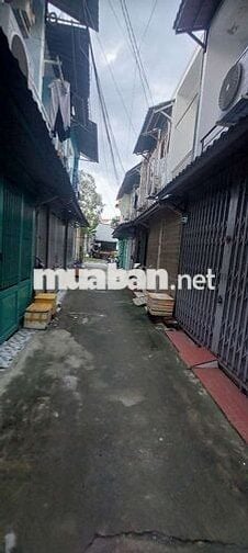 Cho thuê nhà nguyên xăn tx 48 ngay trường hoc tô ngoc vân giá 4tr