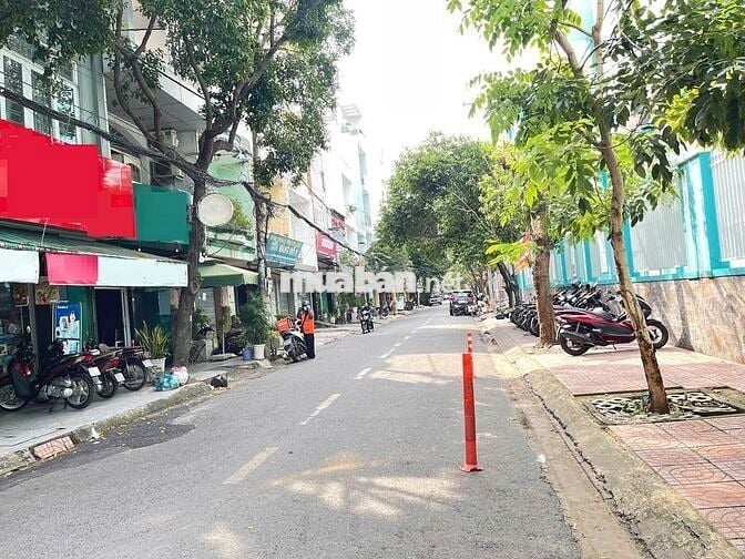 Mặt Tiền Đường Nằm Trong Khu Bàu Cát Ngay Đồng Đen Đối Diện Trường Học