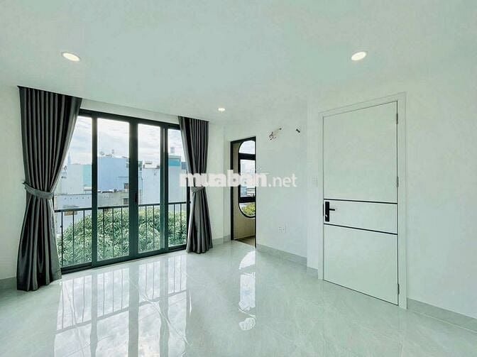 Bán nhà đẹp HXH Lê Quang Định 5.5x6.3m T,2 lầu 3pn giá 5tỷ750