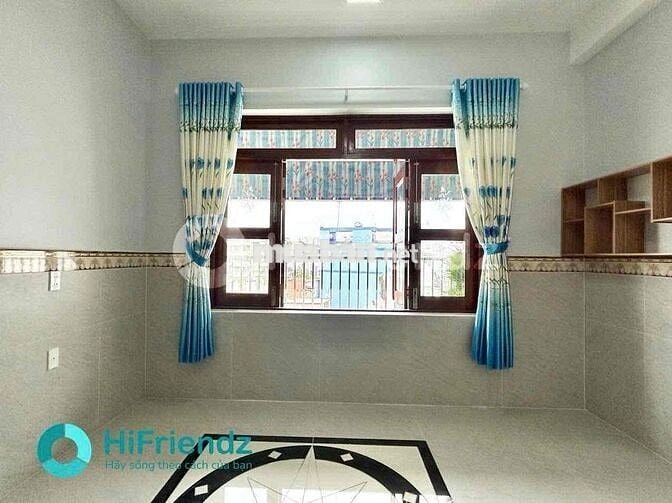 CỬA SỔ TRỜI TOÀN CẢNH NGẮM QUẬN 11 GẠCH LÁT KỊCH TRẦN MÁT CHẤP MÙA HÈ