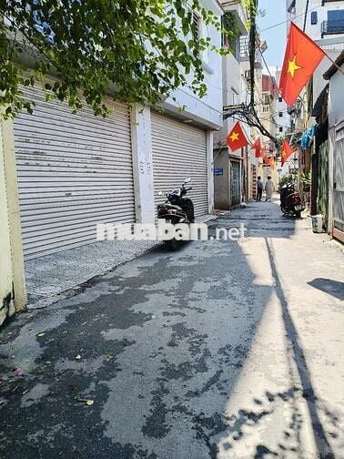 Gần HỒ TÂY- 42m²/4 tầng- MT 4.2m cực đẹp- DÂN XÂY, 1 nhà ra ô tô tránh