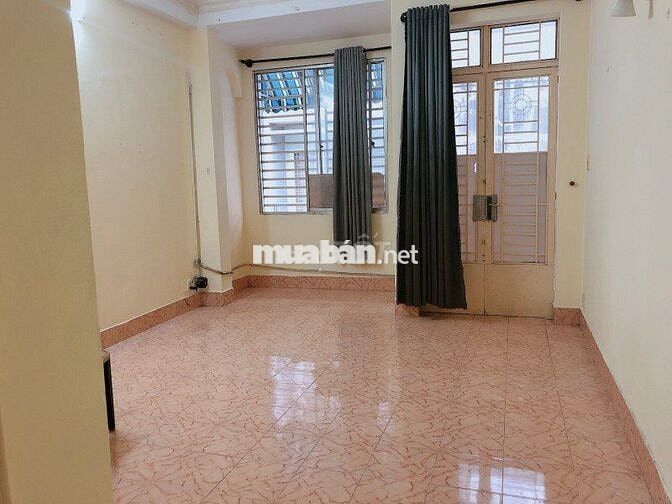 TÂN BÌNH- KHU ĐỆ NHẤT KHÁCH SẠN- 70M2-4 TẦNG-Ở NGAY-CHỈ 7 TỶ 95