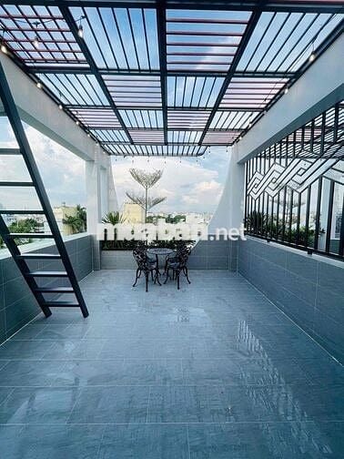 NHÀ QUÁ ĐẸP 1 XẸC TX25 – Q12 | FULL NỘI THẤT CAO CẤP – LỬNG 3 LẦU