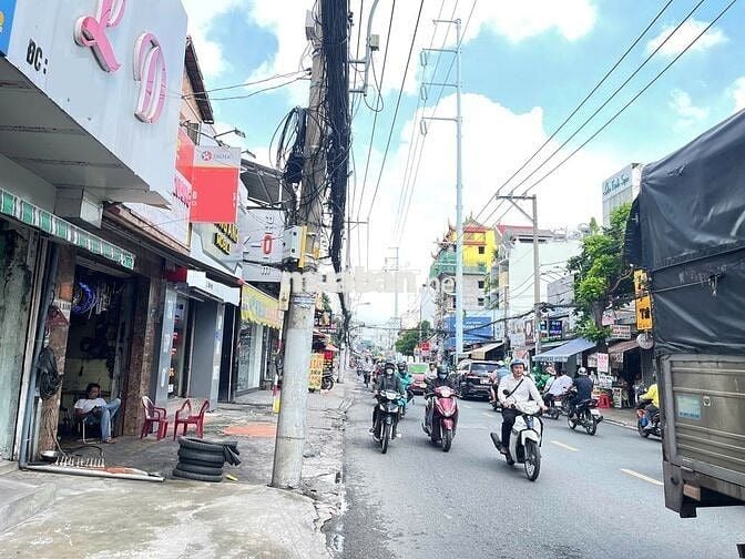 Mặt Tiền Âu Cơ - Ngay ngã Ba Khuông Việt, Phường Bảy Hiền, Q.Tân Bình
