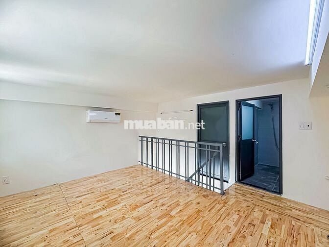 Mặt bằng 1 trệt 1 lửng, có chỗ ở lại, wc riêng. Đường ô tô, sân vỉa hè