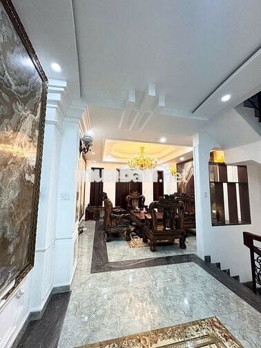 Nhà 6 TẦNG, Phan Văn Trị, Gò Vấp , 5p đi bộ ra Emart – giá chào 17 TỶ