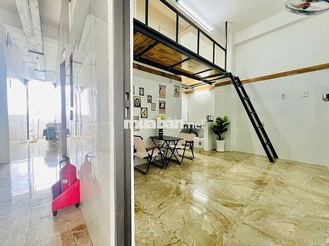 DUPLEX SẴN NỘI THẤT NHƯ HÌNH_TÒA CÓ THANG MÁY HẦM XE_MÁY GIẶT CHUNG