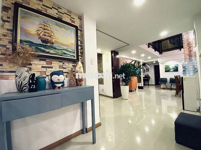 Phú Hoàng Anh cần ra gấp căn 5 phòng ngủ dạng Lofthouse cực sang