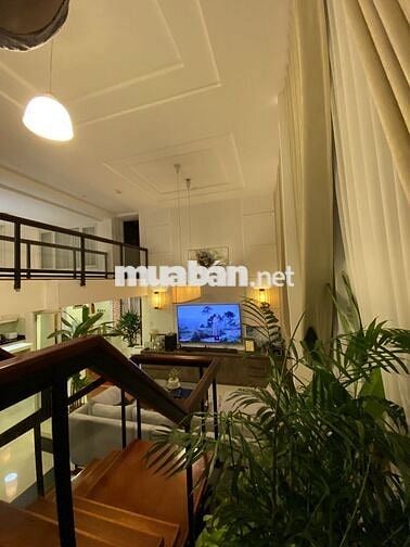 Phú Hoàng Anh cần ra gấp căn 5 phòng ngủ dạng Lofthouse cực sang