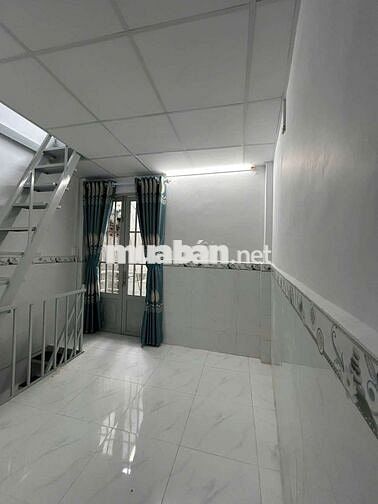 🏠 Nhà Quận 6 - Vị Trí Trung Tâm, ! -: