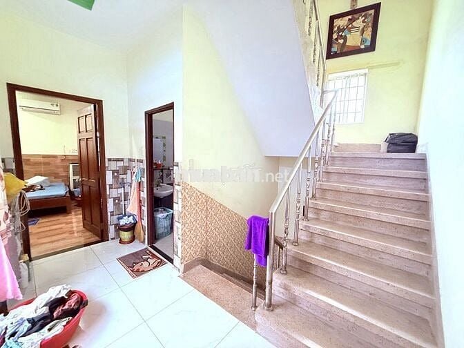 BÁN NHÀ  ĐẸP TÔ KÝ CHỢ CẦU - 62M2 - HẺM XE HƠI - NHỈNH 4 TỶ