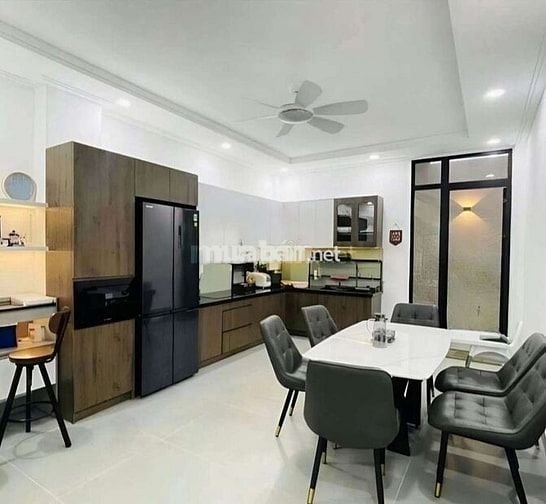 MẶT TIỀN ĐƯỜNG SỐ Ngay TÊN LỬA 3 TẦNG 4M24M Sát AEON MALL Chỉ 13.2 TỶ