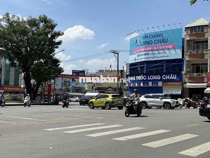 Cho thuê mặt bằng kinh daonh ngay Chợ gà Thủ Dầu Một Bình Dương