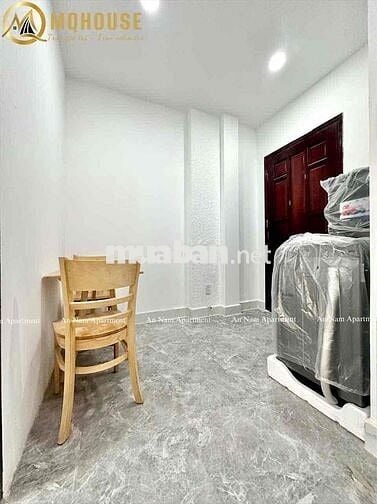2PN Ban Công 40m2 New 100% - Khu Ẩm Thực Phan Xích Long - Trường Sa
