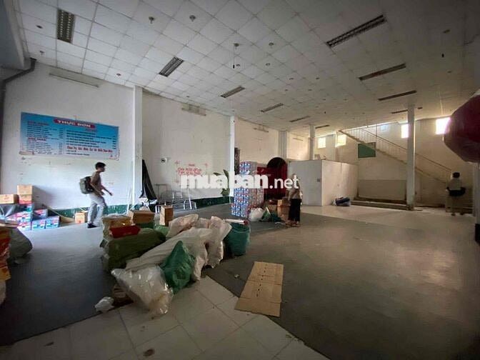 Cho thuê mặt bằng kinh daonh ngay Chợ gà Thủ Dầu Một Bình Dương