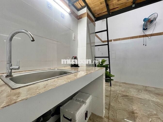 DUPLEX SẴN NỘI THẤT NHƯ HÌNH_TÒA CÓ THANG MÁY HẦM XE_MÁY GIẶT CHUNG