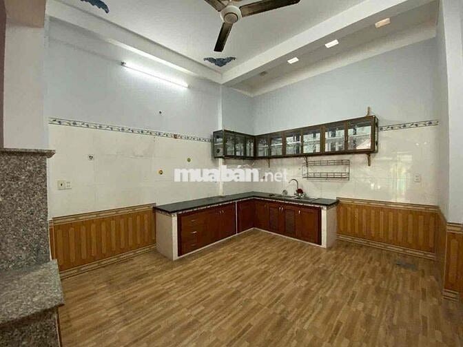 NC 6pn5wc 48m2 kèm 5 máy lạnh hẻm lê đức thọ P14