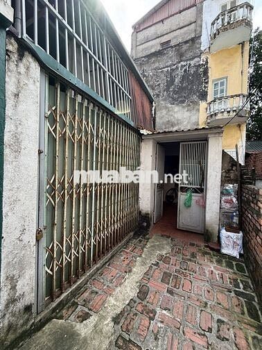 TÔI CẦN BÁN NHÀ C4, DIỆN TÍCH 32M, MẶT TIỀN 4 M PHỐ ĐỘI CẤN