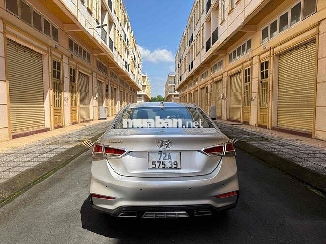 Hyundai Accent 2018 số tự động