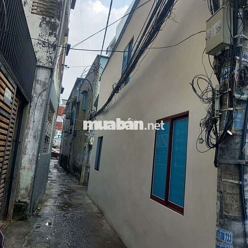 Nhà trung tâm quận tân bình, ngay vòng xoay lăng cha cả f4