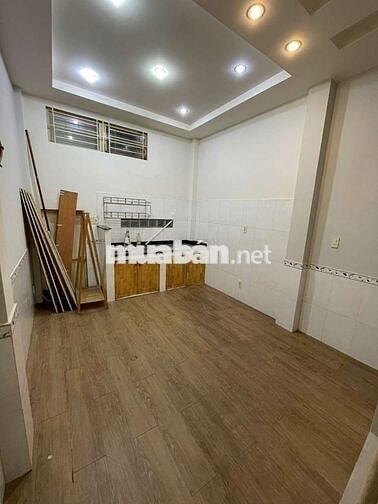 NHÀ MỚI HẺM XE TẢI HUỲNH VĂN BÁNH TIỆN Ở + KINH DOANH