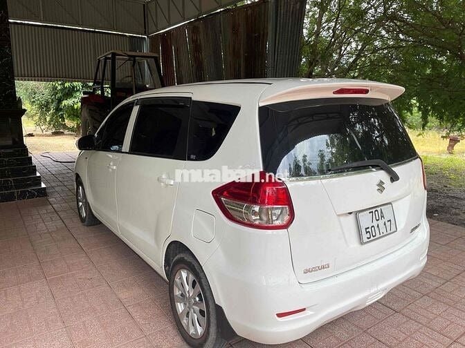 Suzuki Ertiga 2015 - 140000 km