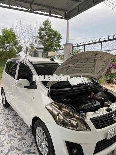 Suzuki Ertiga 2015 - 140000 km