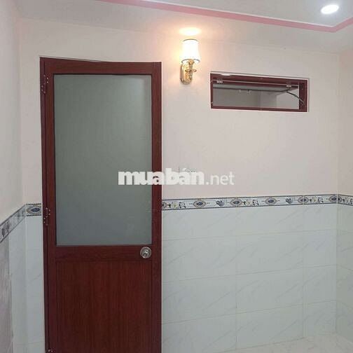 Nhà trung tâm quận tân bình, ngay vòng xoay lăng cha cả f4