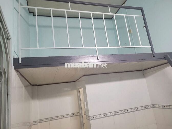 Phòng trọ 11m2 đường Âu Cơ, đối diện bệnh viện Tân Phú.