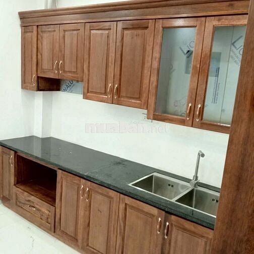 Cho thuê nhà 3 tầng 1 tum tại Phượng Đồng cách đại học TDTT 1km