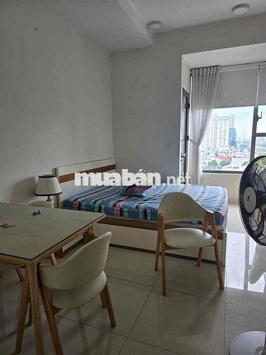 Bán căn hộ Studio River Gate chỉ 2.7tỷ bao hết ạ