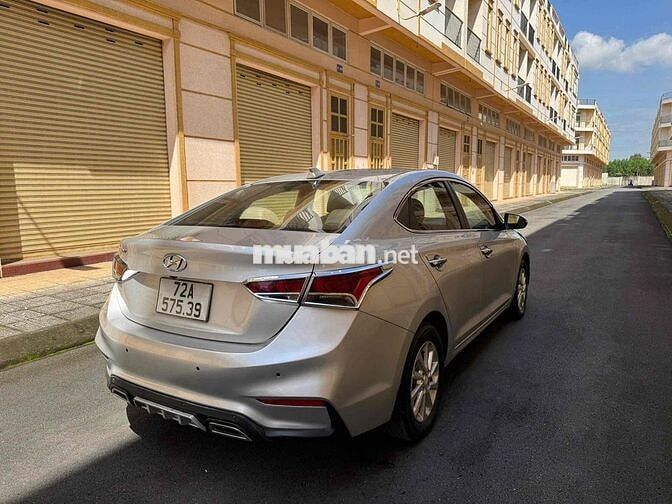 Hyundai Accent 2018 số tự động