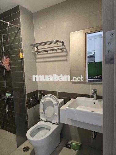 Bán căn hộ Studio River Gate chỉ 2.7tỷ bao hết ạ