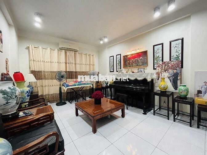 TAM TRINH ĐẤT VÀNG CÒN SÓT LẠI 94M PHÂN LÔ Ô TÔ VÀO NHÀ- 30m RA PHỐ!