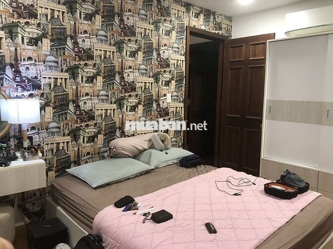 CẦN CHO THUÊ CĂN HỘ GIAI VIỆT–2PN–ĐẦY ĐỦ TIỆN ÍCH–XÁCH VALI VÀO Ở