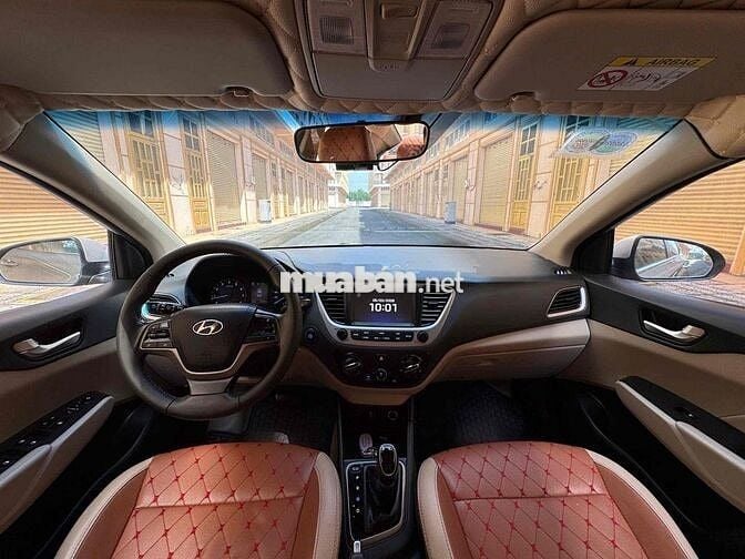 Hyundai Accent 2018 số tự động