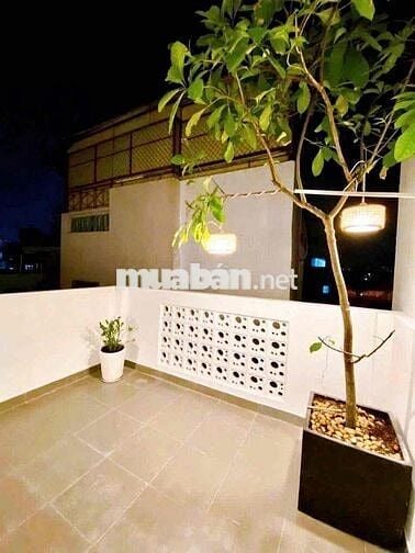 M43-- NHÀ MỚI Q4 - NGUYỄN THẦN HIẾN