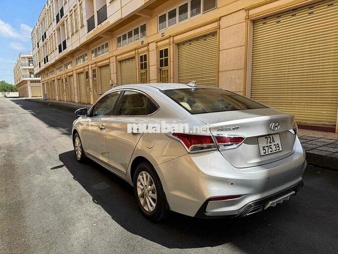 Hyundai Accent 2018 số tự động