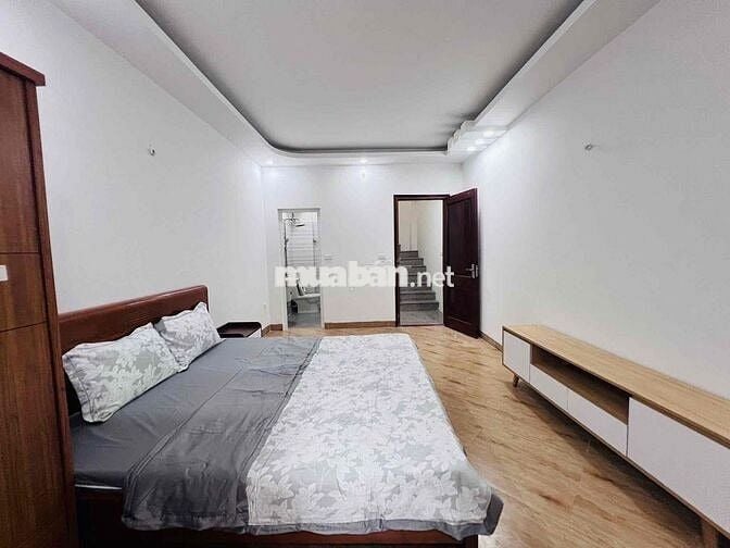 Bán Nhà Ba Đình Mặt Ngõ Thông - 33m2 Hơn 7 Tỷ. 40m Ra Ô Tô Tránh