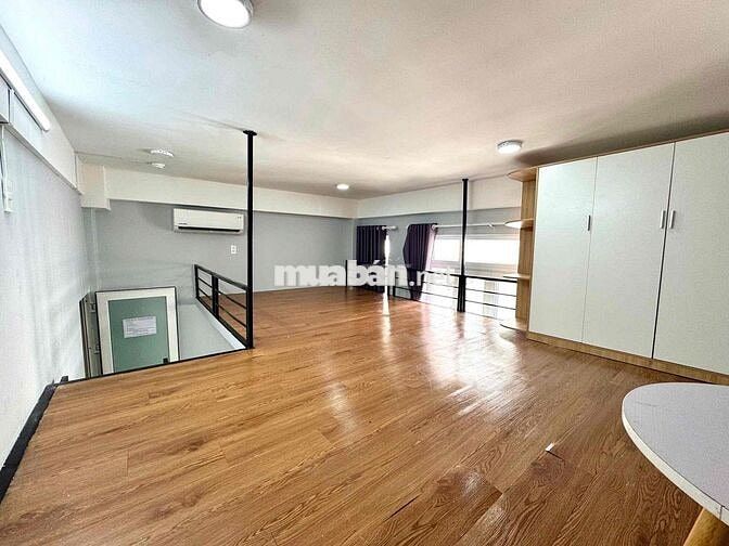 TRỐNG PHÒNG GÁC CÓ CỬA SỔ TRỜI THOÁNG GẦN CẦU ÔNG LÃNH