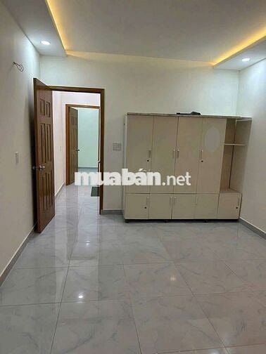 NHÀ HẺM XE HƠI, 2PN GẦN CHỢ AN NHƠN