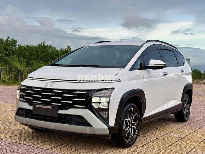 Hyundai Stargazer 2024 X Model 2025- 18000 km