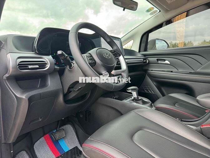 Hyundai Stargazer 2024 X Model 2025- 18000 km