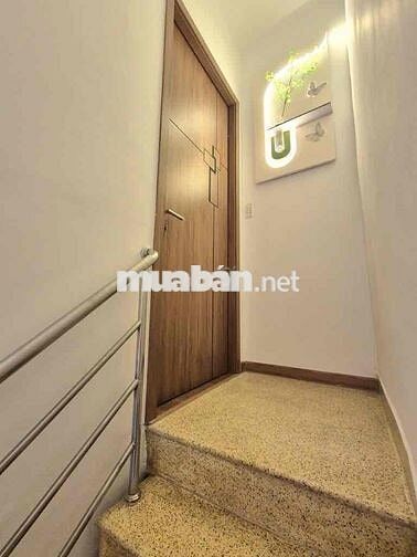 Nhà 2 Tầng, Giá Chỉ Nhỉnh 3 Tỷ, DT 21m2, Hoà Bình Q.Tân Phú, HXH 7m