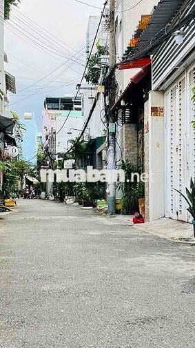 Nhà 2 Tầng, Giá Chỉ Nhỉnh 3 Tỷ, DT 21m2, Hoà Bình Q.Tân Phú, HXH 7m