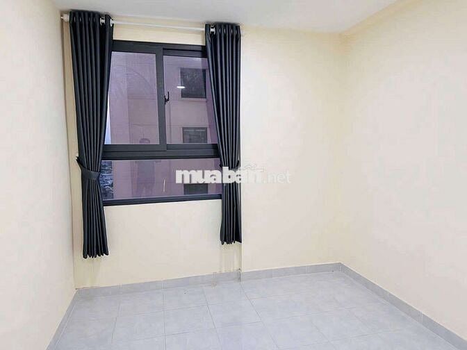 Căn lớn 2pn2wc lô D1 giá 1.5 tỷ 67m ..căn bé 38m thì 869tr ạ