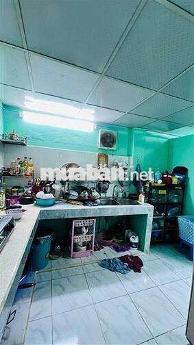 Bán gấp nhà cấp bốn 100m2, 13 tỷ, đường 9m,Đường Nguyễn Thị Thập Quân7