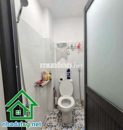 NHÀ 3 TẦNG ĐÚC ĐẸP – HUỲNH VĂN CHÍNH, P. PHÚ TRUNG, TÂN PHÚ - 2PN, 3WC